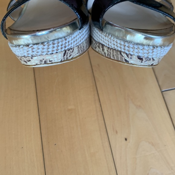 Sacha London Yvette Criss Cross Strap Leather Wedge Sandal Women Size 7 - Picture 6 of 17